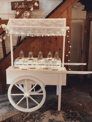 Candybar "Marktwagen" weiß